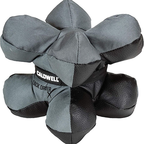 La Caldwell Tack Driver X Bag es la bolsa de tiro más versátil, ideal para PRS Matches y caza, con construcción duradera y estabilidad mejorada.