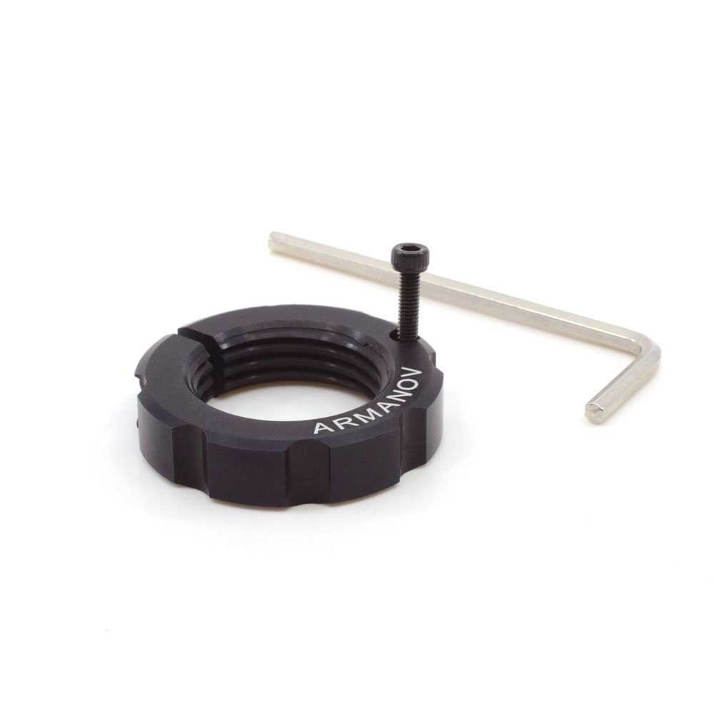 El Free Float Lock Ring de ARMANOV permite que tus dies se centren perfectamente sobre cada cartucho, mejorando la alineación y la precisión de tu munición.