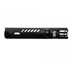 El BLK LBL Bipod para Tikka T3X TAC A1 ofrece estabilidad, precisión y un diseño innovador que permite un mejor manejo y fácil almacenamiento en cualquier situación.