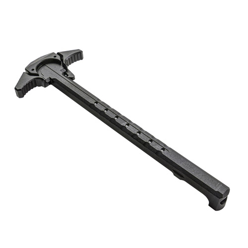 El SCHMEISSER Ambidextrous Charging Handle está hecho de ALU 7075 T6, es ergonómico, opera desde ambos lados y tiene orificios para optimizar el silenciador.