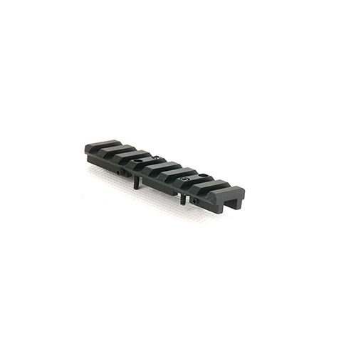 El Rib-Mounted Picatinny Rail 3.3 se instala fácilmente en minutos, ofrece un perfil bajo y es compatible con la mayoría de miras y accesorios. ¡Optimiza tu escopeta!