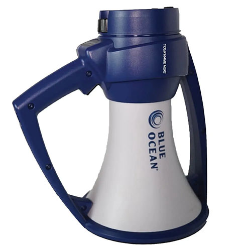 El megáfono Blue Ocean es resistente al agua, flota en el agua y es ideal para condiciones extremas, perfecto para militares, bomberos y más.