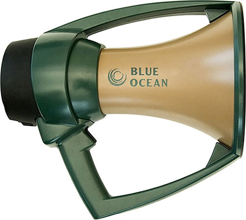 El Blue Ocean Rugged Megaphone de KESTREL es potente, ligero, impermeable y duradero, con un sonido claro y de largo alcance, ideal para grandes grupos.
