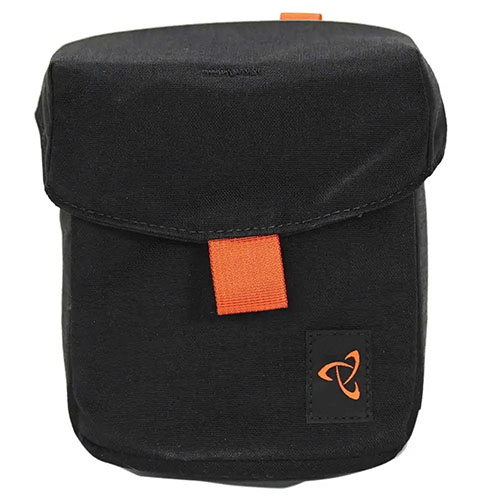 La funda Kestrel de Mystery Ranch es duradera y resistente, ideal para proteger tu equipo. Compatible con el sistema MOLLE, se adapta a tu mochila o bolsa de tiro.