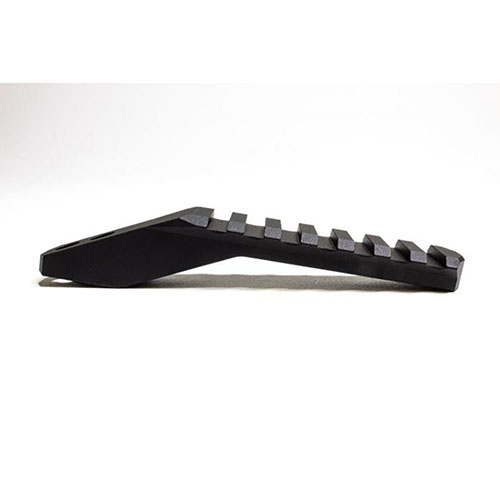 El MDT Accessory Ring Cap Picatinny Rail de 5" es perfecto para montar niveles de burbuja, soportes para tarjetas de datos y más, con 2,86" de espacio útil y 7 ranuras.