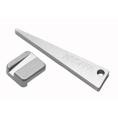El Arisaka Optic Leveler es una herramienta económica y fácil de usar para nivelar tus visores, asegurando precisión en cada disparo.
