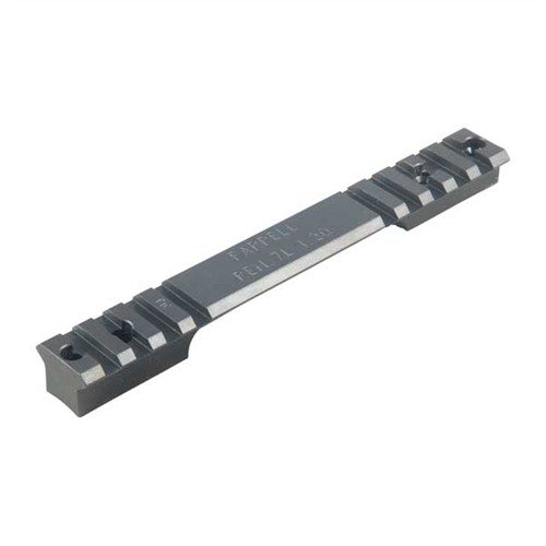 Las bases ONE PIECE para Remington 700 son de acero CNC, precisas y estables, con tornillos Torx® que evitan deslizamientos y aceptan anillas Picatinny y Weaver.