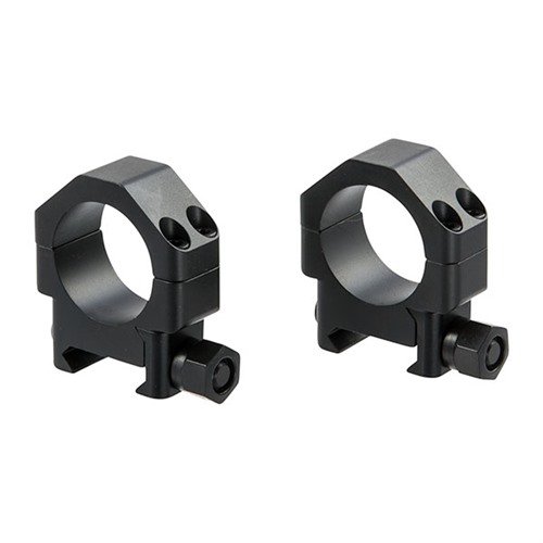 Las anillas TSR-W de TPS, fabricadas en acero aleado, ofrecen un agarre seguro, fácil alineación del retículo y diseño atractivo, ideales para bases Picatinny.