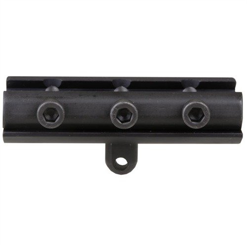 El adaptador Picatinny Bipod de Double Star ofrece una sujeción ultra-segura para bipodes montados en stud, con diseño ligero y resistente al retroceso.