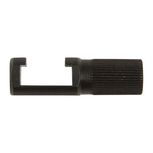 La extensión GT™ facilita el acceso y el armado rápido, con un diseño ligero y agarre horizontal, ideal para condiciones adversas y uso con miras bajas.