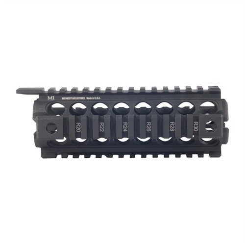 El forend de dos piezas AR-15/M16 de Midwest Industries es fácil de instalar, permite añadir accesorios y mejora la ventilación del cañón.