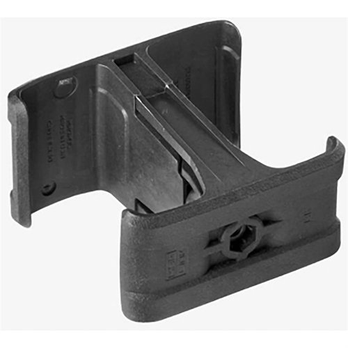 El MAG-LINK de MAGPUL une dos PMAG de 30 rondas, permitiéndote recargar rápidamente y tener siempre 30 balas adicionales listas para usar.