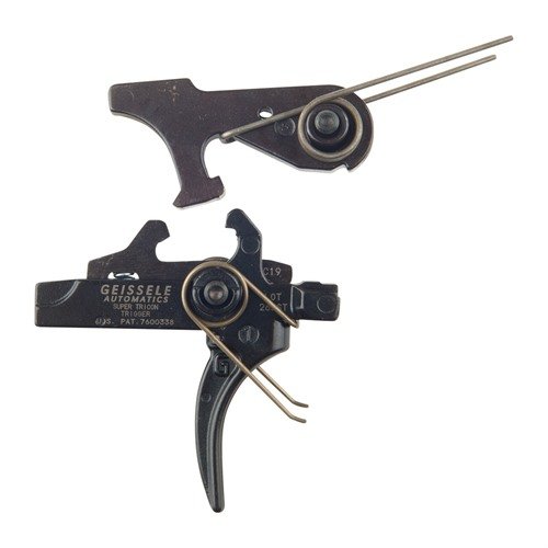 El gatillo SUPER TRICON mejora el rendimiento de tu AR-15 con un diseño resistente, 4½ lb de peso total y superficie antideslizante para condiciones adversas.