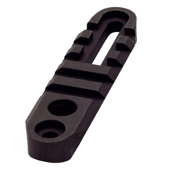 El riel Picatinny de 3.35" de ACCU-SHOT es ideal para montar bipodes Atlas, se adapta a superficies curvas y patrones de agujeros específicos.
