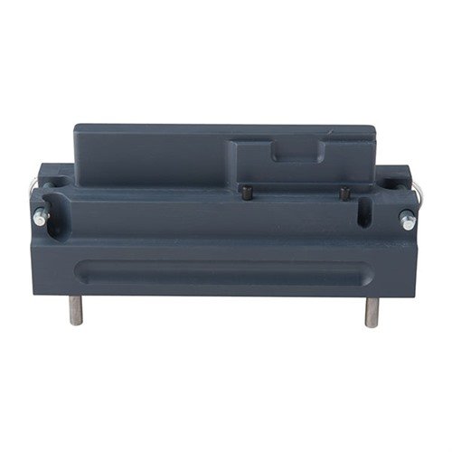 El AR-15 UPPER RECEIVER REPAIR BLOCK de PRESENT ARMS INC te permite trabajar en tu rifle de manera segura y eficiente, facilitando el mantenimiento y las reparaciones.