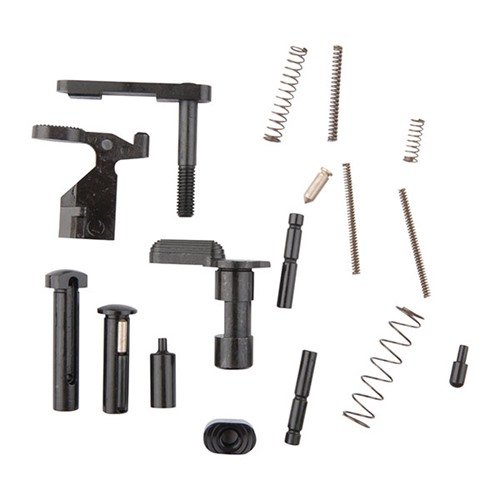El kit de piezas CMMG para el AR-15 incluye todo lo necesario para completar el receptor inferior, excepto el gatillo, empuñadura y guardamano.