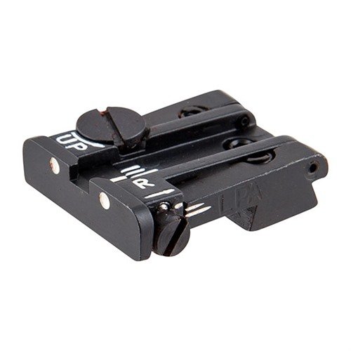 Convierte tu Beretta 92/96 en un arma moderna con la mira trasera ajustable L.P.A., compatible con la mira delantera original y fácil de instalar.