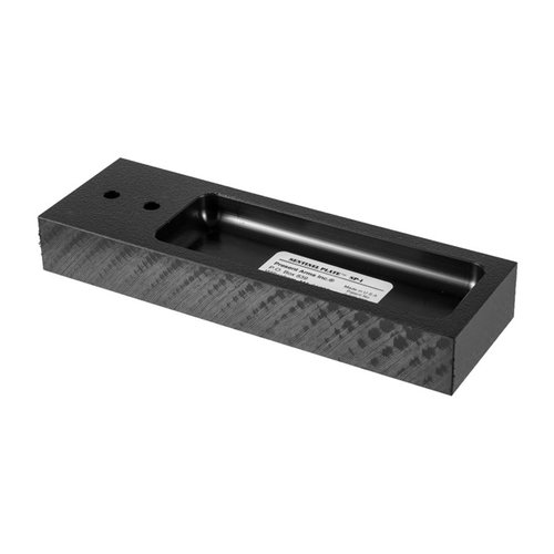 La Small Sentinel Plate de Present Arms es ideal para limpiar, reparar y exhibir tu pistola o rifle, con bandeja de piezas y base estable.