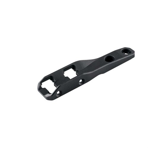 El M-LOK Extended Cantilever Scout Mount de Magpul permite montar una linterna adelante en tu handguard M-LOK, maximizando el espacio y minimizando sombras.