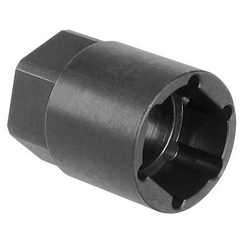 El CZ Scorpion Pistol Barrel Nut Socket de Midwest Industries facilita el cambio de handguards, es de acero, tiene acabado negro y se usa con una llave de 1".