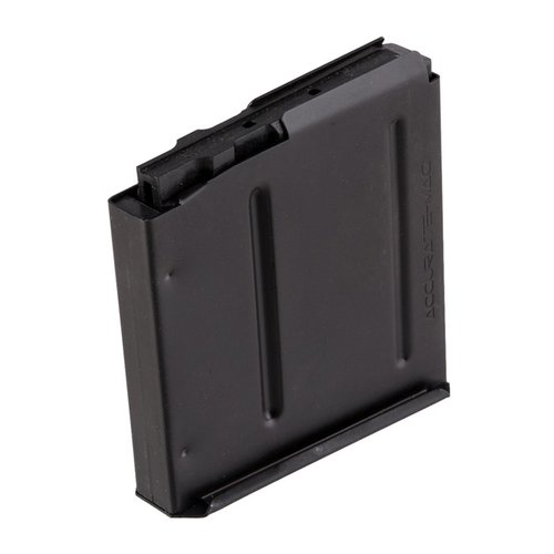 El cargador AICS de Accurate-Mag es una opción confiable y precisa, fabricado en acero, con acabado negro y capacidad para 5 cartuchos de 30-06 Springfield.