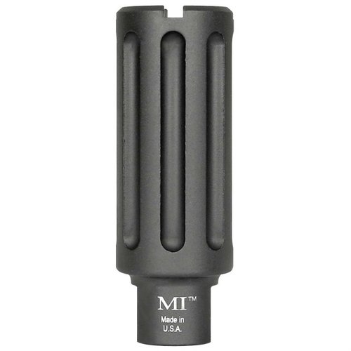 El compensador AR-15 Blast Can de Midwest Industries dirige el blast del cañón hacia adelante, reduciendo el impacto en el tirador y mejorando la experiencia de disparo.