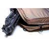 La cubierta TopStop sella tu upper receiver AR15/M4, evitando suciedad y manteniendo el bolt carrier group en su lugar, ideal para transporte y almacenamiento.