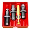 El set PISTOL CARBIDE 3 DIE incluye todo lo necesario para recargar: dies de carburo, holder y más, sin necesidad de lubricante para el sizing.