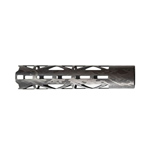 El Handguard de Carbono de 10" de BATTLE ARMS es ligero, disipa el calor y te permite manejar tu AR-15 sin preocuparte por el calor. ¡Disfruta del tiro!