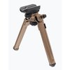 El bipode Magpul Sling Stud QD es ligero, resistente y fácil de montar, con ajuste rápido, 50° de inclinación y patas que se adaptan a diversas superficies.