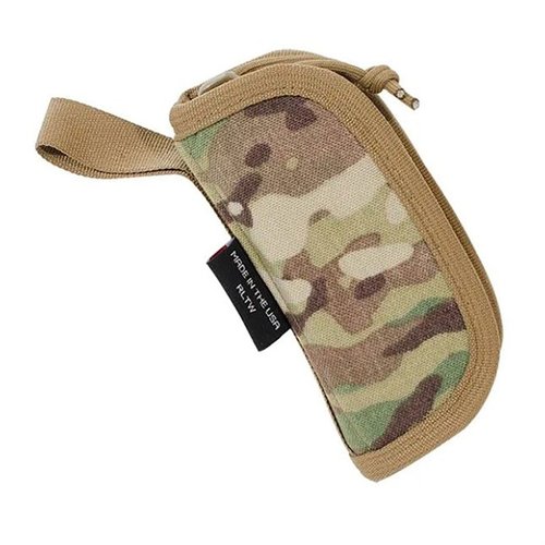 El Kestrel Pocket protege tu medidor del clima de golpes y suciedad, con un interior suave y acolchado y un exterior de plástico duro. ¡Hecho en EE. UU.!