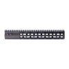 Descubre el AR-15 M-LOK de Wilson Combat: ligero, fuerte y fácil de instalar, con diseño ergonómico y múltiples posiciones M-Lok para accesorios.