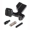 El AR-15 ABC/R V3 facilita el acceso al bolt catch con paddles más grandes y angulados, mejorando la ergonomía y la diferenciación táctil.