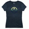 Disfruta de la comodidad con la camiseta de mujer Magpul, hecha de algodón y poliéster, con un diseño duradero y etiqueta interior sin costuras.