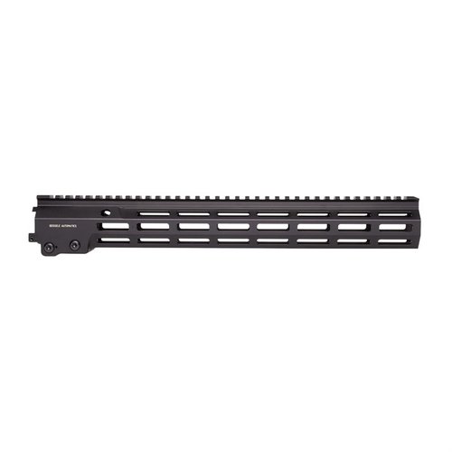 La Geissele SMR MK16 M-LOK es ligera, resistente y fácil de instalar, ofreciendo personalización máxima con rieles M1913 y M-LOK en cada cuadrante.