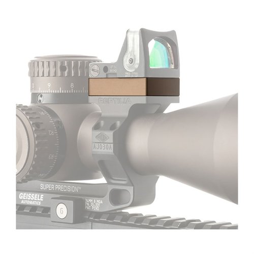 El ROF Riser de Reptilia eleva tu visor red dot 2.5mm o 10mm, ofreciendo más espacio para torretas altas y cuerpos de visores grandes, compatible con RMR y SRO.