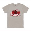 La camiseta NONSTOP POLYMER ACTION de MAGPUL es cómoda, de 100% algodón, con costuras dobles y etiqueta interior sin etiqueta, perfecta para tus aventuras.