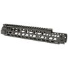 ¡Mejora tu AR-15 con las manijas M-Lok de Midwest Industries! Livianas, con riel monolítico y 5 sockets QD, perfectas para accesorios y gran estabilidad.