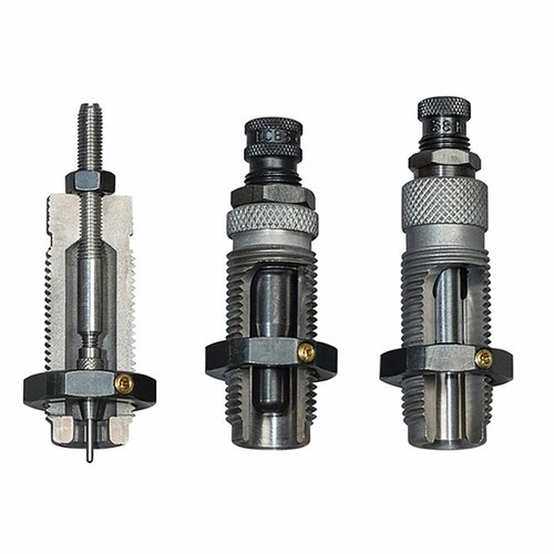 El set de 3 dies RCBS para 45-70 Government te permite cargar cartuchos de pared recta con facilidad, incluye Sizer Die, Expander Die y Roll Crimp Seater Die.