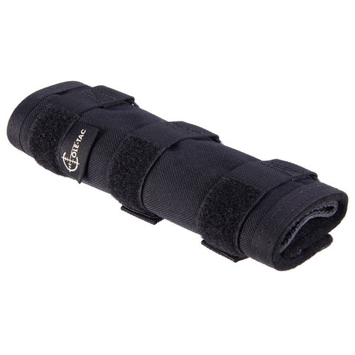 La funda HTP de Cole-Tac soporta hasta 3000°F, es resistente al agua y al fuego, y se sujeta firmemente con correas BOA, ideal para disparos continuos.