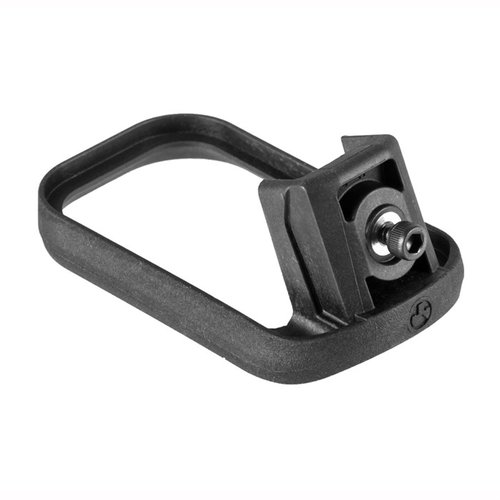 Mejora la inserción del cargador en situaciones de estrés con el Magpul GL Enhanced Magazine Well, fácil de instalar y compatible con la mayoría de los cargadores.