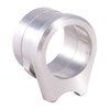 El Carry Bevel Bushing de EGW tiene un diseño angulado que evita el bloqueo del cañón, asegurando un ciclo suave y un ajuste perfecto entre el cañón y el bushing.