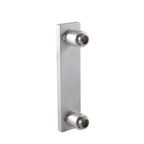Con el #425 Adjustable Comb Hardware, ajusta la altura y posición de tu comb en 4 direcciones para un ajuste perfecto en cualquier tipo de tiro.
