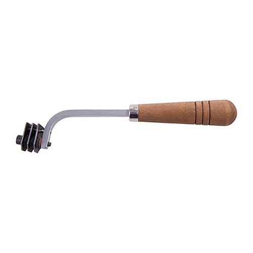 El OCTAGON BARREL BEDDING TOOL de GUNLINE corta canales con precisión, ahorrando horas de trabajo manual y dejando un acabado liso sin desgastes.