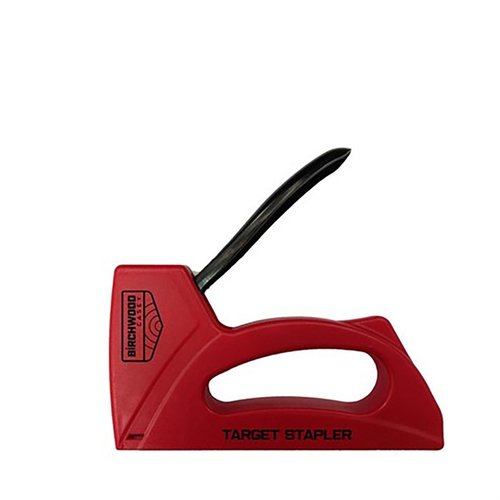 El Birchwood Casey Target Stapler es una grapadora 3 en 1 que te permite colgar objetivos rápidamente en el campo de tiro, ¡listo para llevar en tu bolsa!