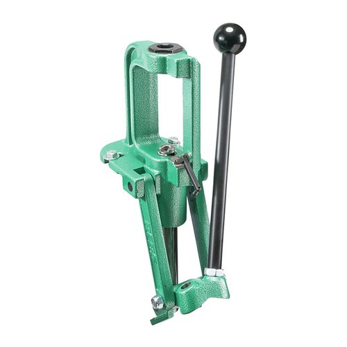 La Rock Chucker Supreme ofrece operación fácil, mango ambidiestro, gran resistencia y una ventana de carga de 4.25" para recargar con comodidad.