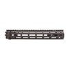 El sistema RIS III de Daniel Defense ofrece un diseño ligero, 7 puntos de anclaje M-LOK, y construcción de aluminio de grado aeronáutico para máxima versatilidad.