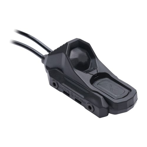 El AXON SWITCH de UNITY TACTICAL ofrece control total de luces y láseres en un diseño compacto y robusto, ideal para situaciones de alta tensión.