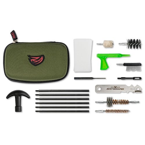 El kit de limpieza GUN BOSS AK-47 es compacto, portátil y cuenta con herramientas específicas como el scraper y el cepillo de cámara, ideal para mantener tu AK47 en perfecto estado.