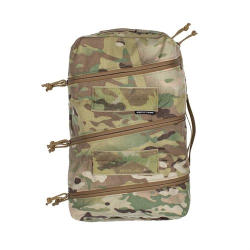 La Delta Bag es una bolsa médica compacta, con acceso rápido a sus compartimentos, diseño clamshell y drenaje completo, ideal para entornos exigentes.